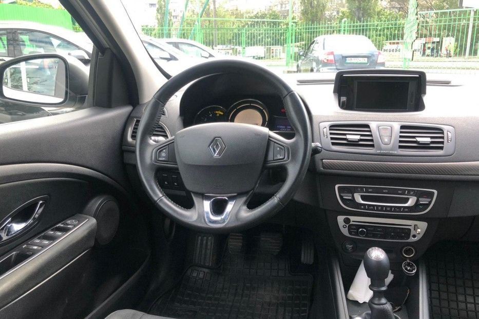 Продам Renault Megane 2013 года в Одессе