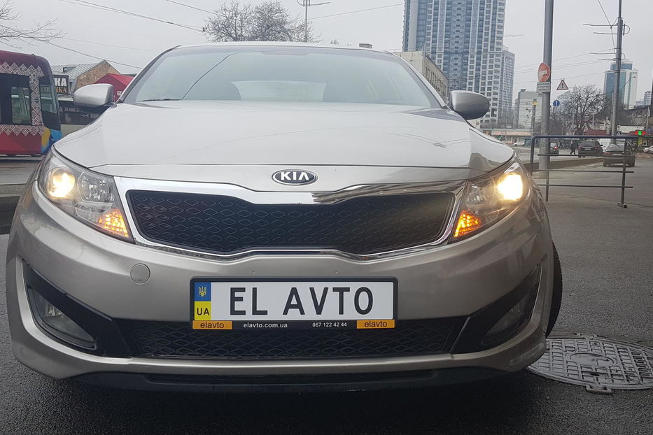 Продам Kia Optima LPI 2013 года в Киеве