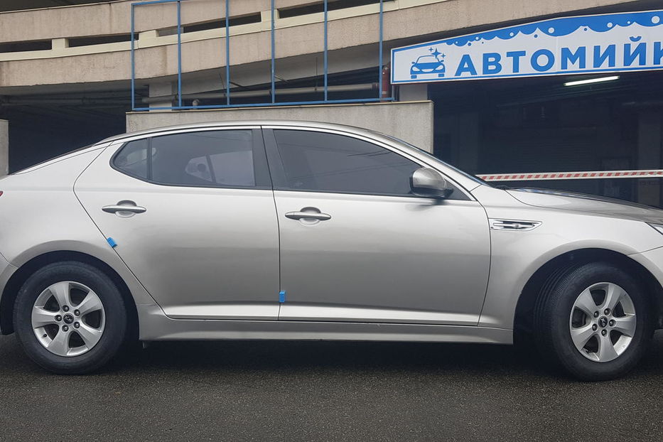 Продам Kia Optima LPI 2013 года в Киеве