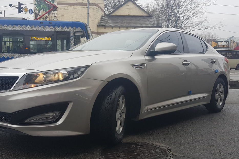 Продам Kia Optima LPI 2013 года в Киеве