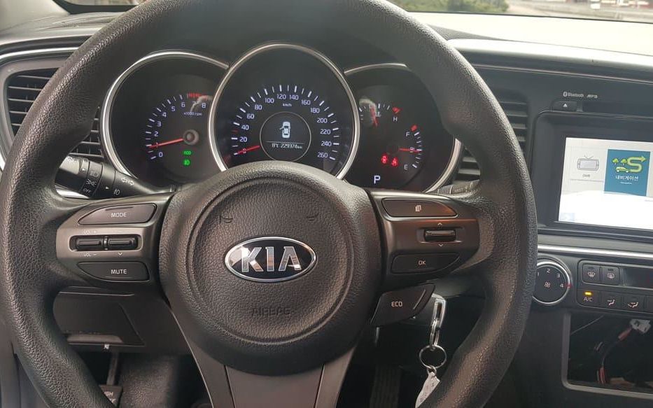 Продам Kia Optima LPI 2015 года в Киеве