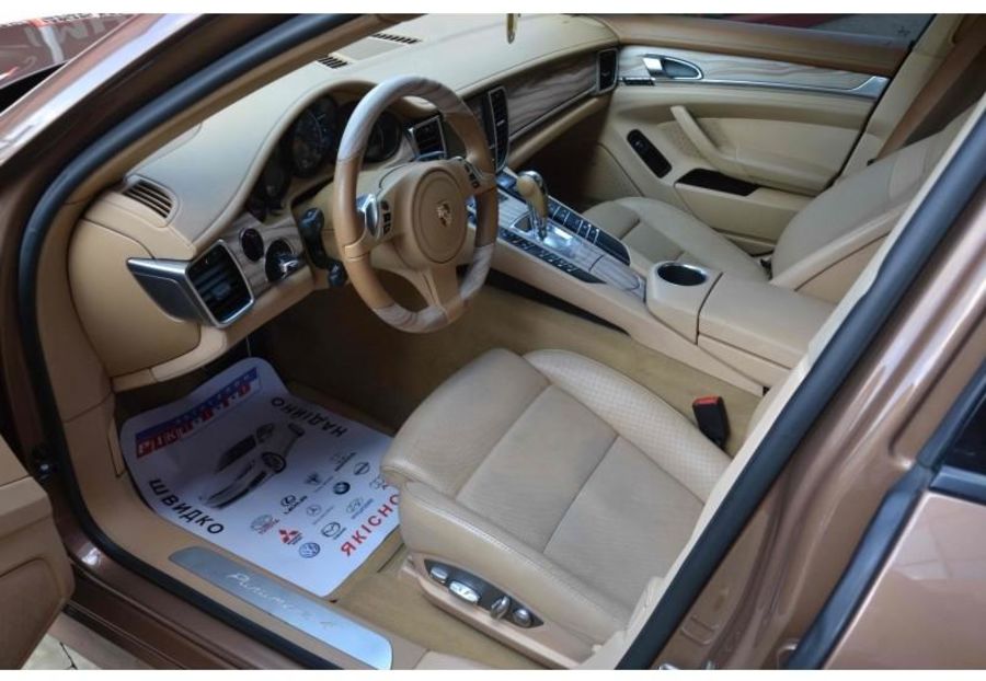 Продам Porsche Panamera 3.6i 2011 года в Львове