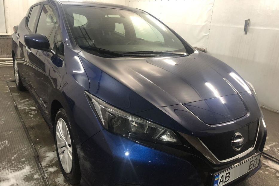 Продам Nissan Leaf 40кВт 2018 года в Виннице