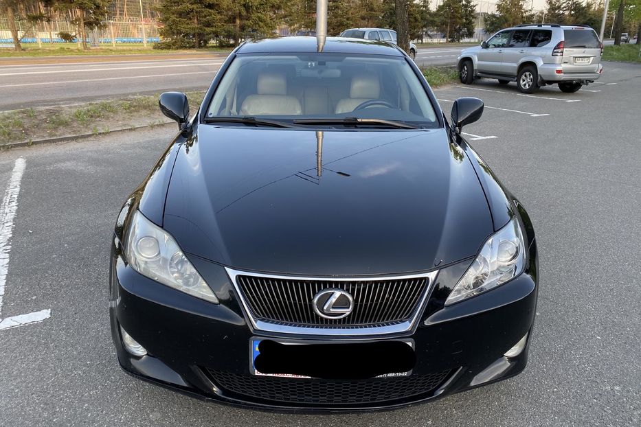 Продам Lexus IS 300 2007 года в Киеве