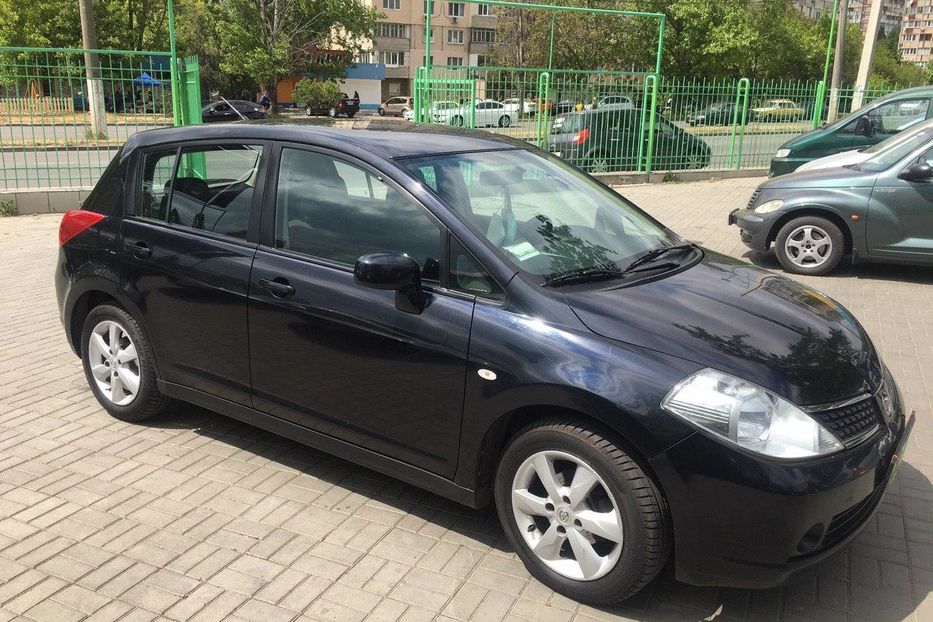 Продам Nissan TIIDA 2009 года в Одессе