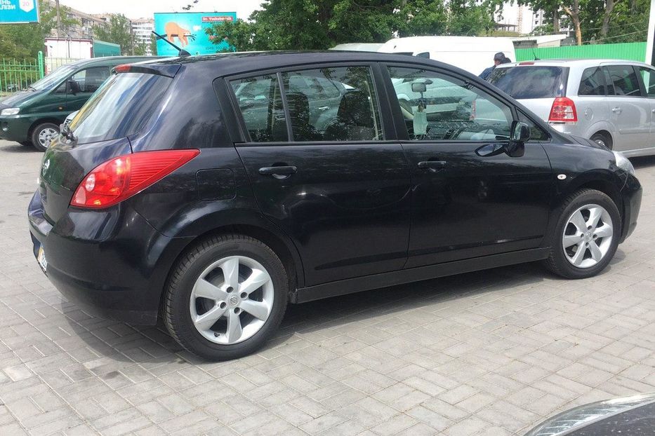 Продам Nissan TIIDA 2009 года в Одессе