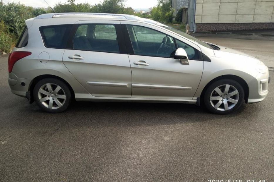 Продам Peugeot 308 sw 2008 года в Днепре