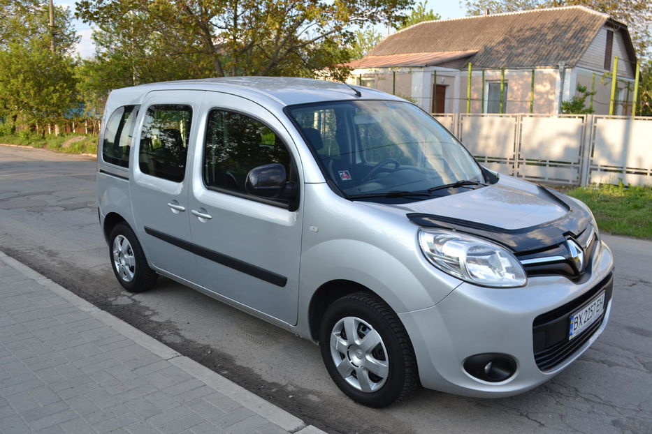 Продам Renault Kangoo пасс. 1.5DCI 66-kw 2015 года в Хмельницком