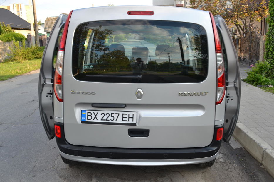 Продам Renault Kangoo пасс. 1.5DCI 66-kw 2015 года в Хмельницком