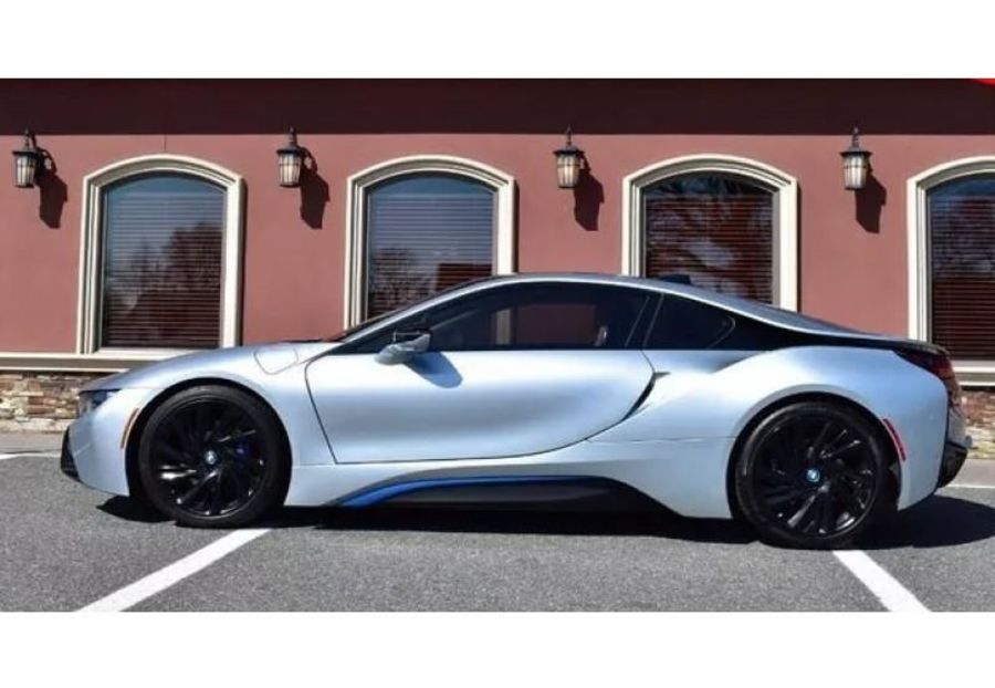 Продам BMW I8 Pure Impulse World REx 2016 года в Львове