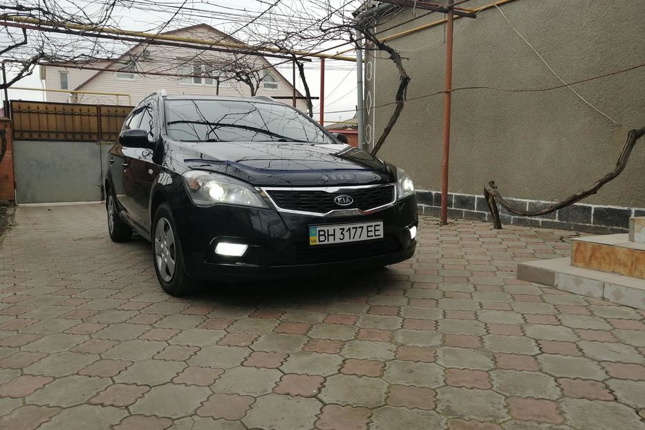 Продам Kia Ceed 2012 года в Одессе