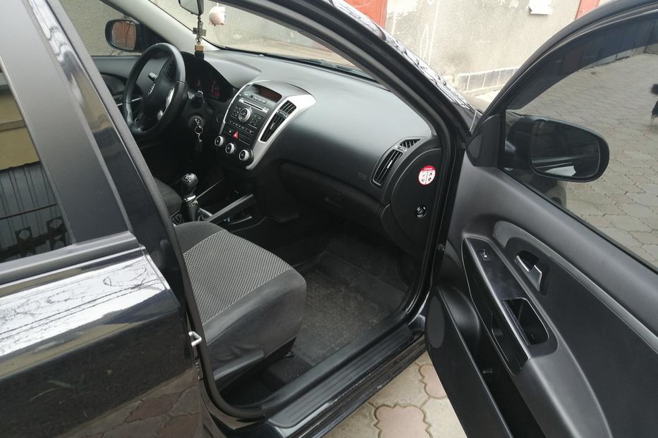 Продам Kia Ceed 2012 года в Одессе