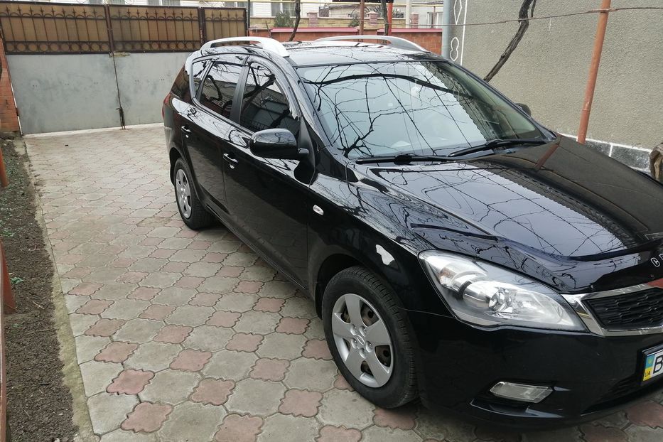 Продам Kia Ceed 2012 года в Одессе