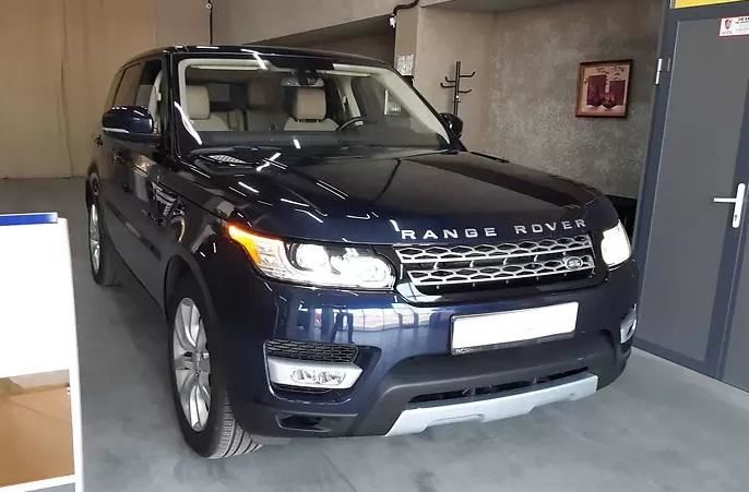 Продам Land Rover Range Rover Sport 2016 года в Киеве