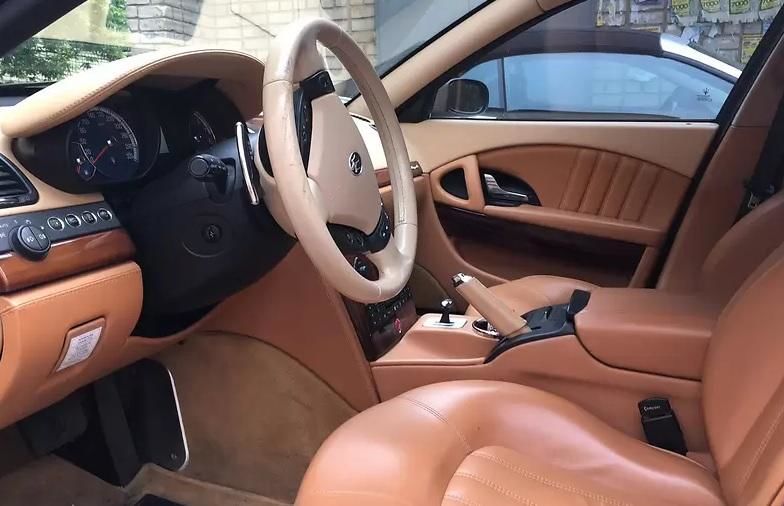 Продам Maserati Quattroporte 2005 года в Киеве