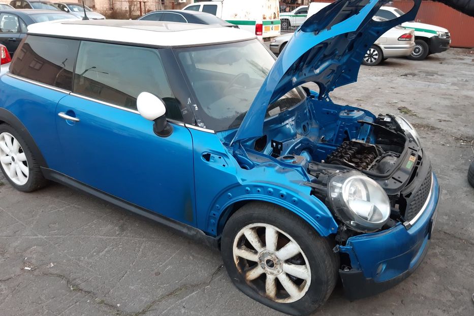 Продам MINI Cooper 2010 года в Киеве