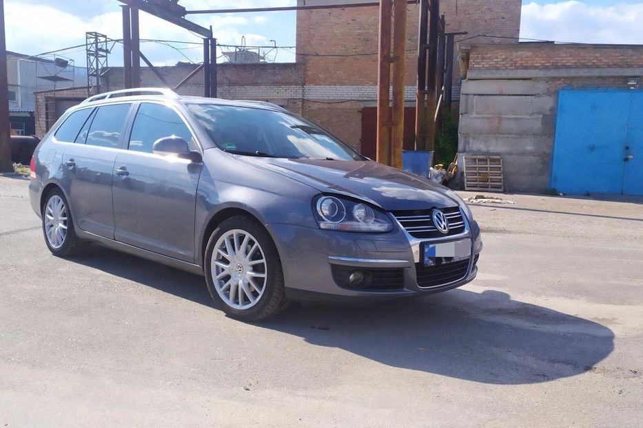 Продам Volkswagen Golf V 2009 года в Киеве