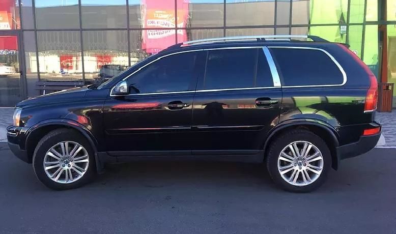 Продам Volvo XC90 2011 года в Киеве