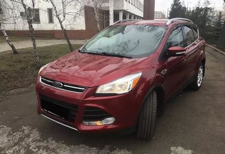 Продам Ford Escape 2013 года в Киеве