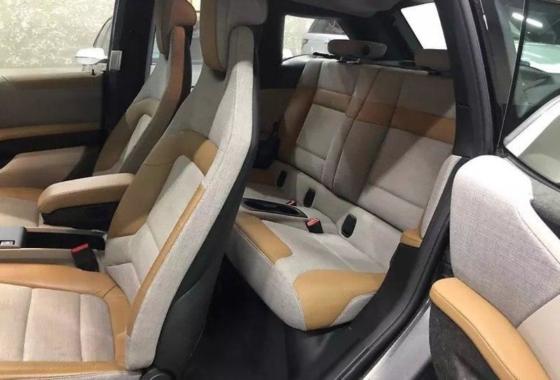 Продам BMW I3 2017 года в Киеве