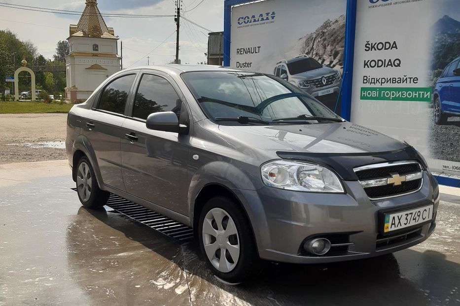 Продам Chevrolet Aveo Т300 2011 года в г. Чугуев, Харьковская область