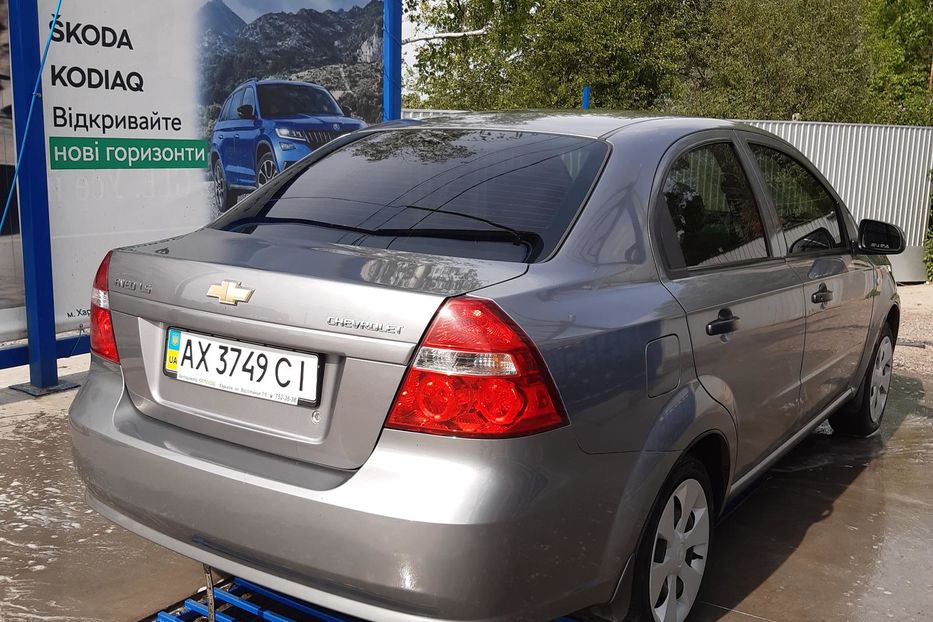 Продам Chevrolet Aveo Т300 2011 года в г. Чугуев, Харьковская область