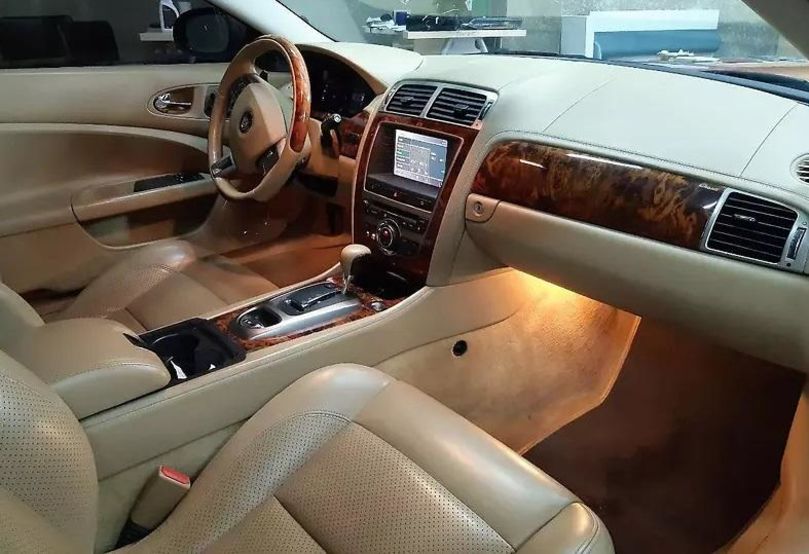 Продам Jaguar XK 2008 года в Киеве