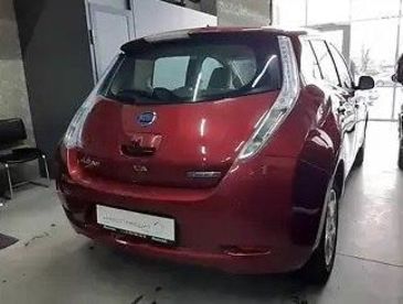 Продам Nissan Leaf 2014 года в Киеве