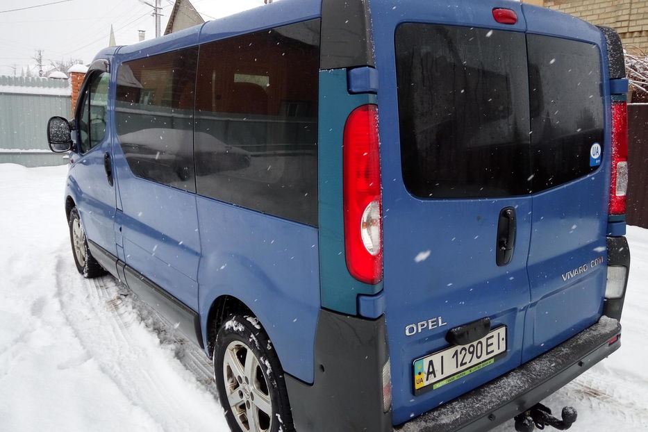 Продам Opel Vivaro пасс. 2.0 CDTI 2010 года в Киеве