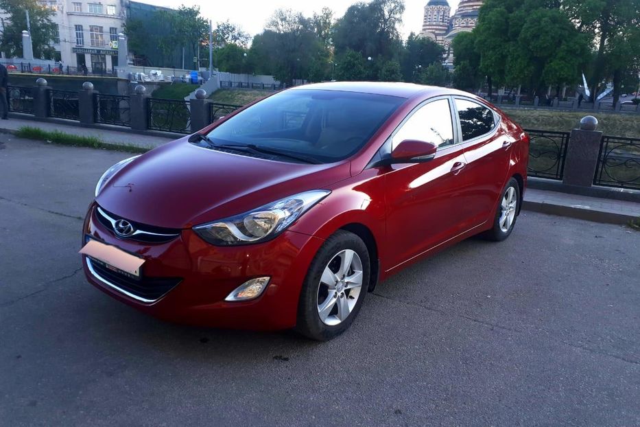Продам Hyundai Elantra Premium official 2012 года в Харькове