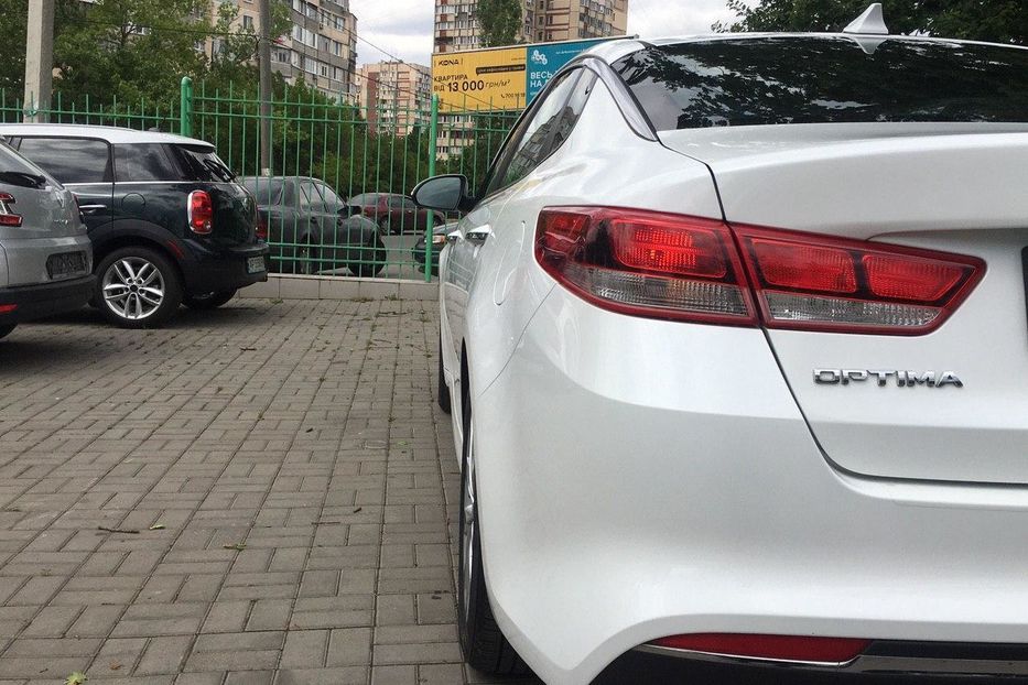 Продам Kia Optima 2017 года в Одессе