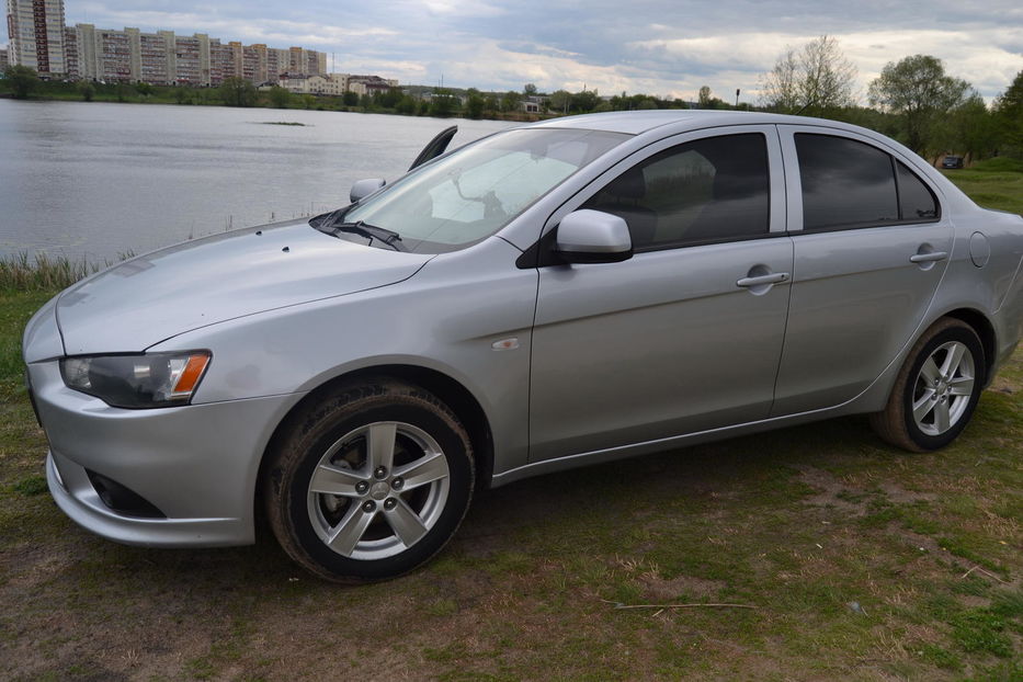 Продам Mitsubishi Lancer X 2012 года в Харькове