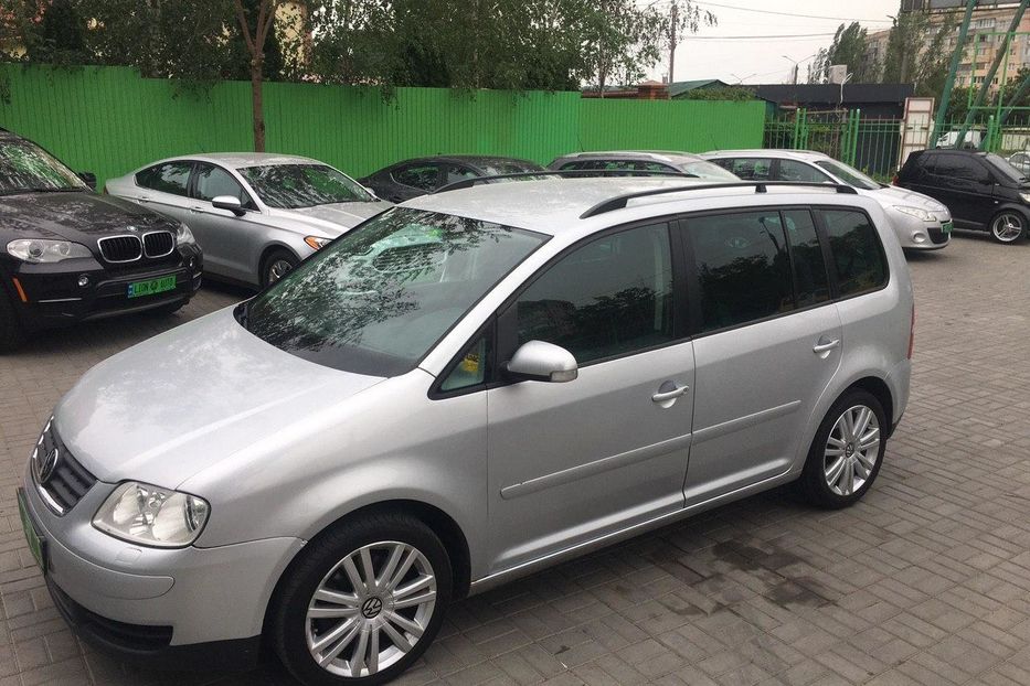 Продам Volkswagen Touran 2006 года в Одессе