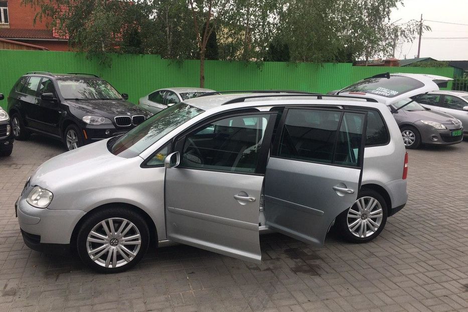 Продам Volkswagen Touran 2006 года в Одессе