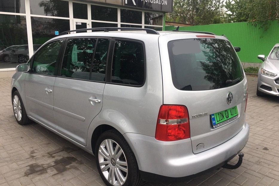 Продам Volkswagen Touran 2006 года в Одессе