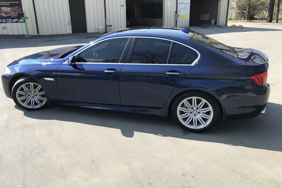 Продам BMW 528 528 2013 года в Харькове