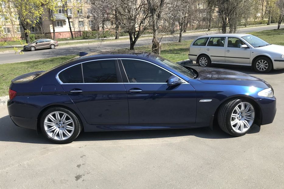 Продам BMW 528 528 2013 года в Харькове