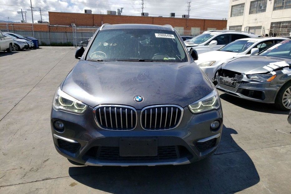 Продам BMW X1 2016 года в Киеве