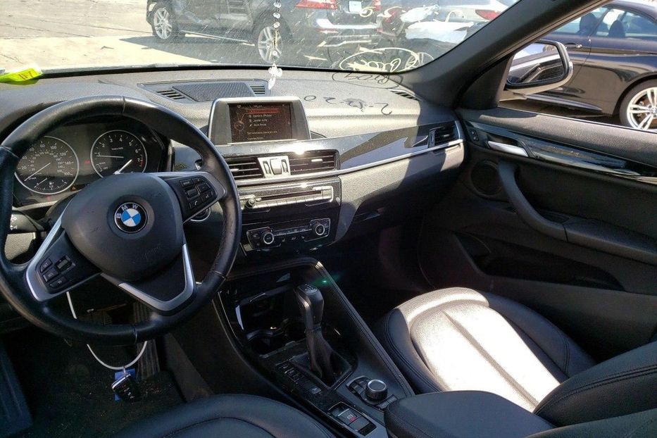 Продам BMW X1 2016 года в Киеве