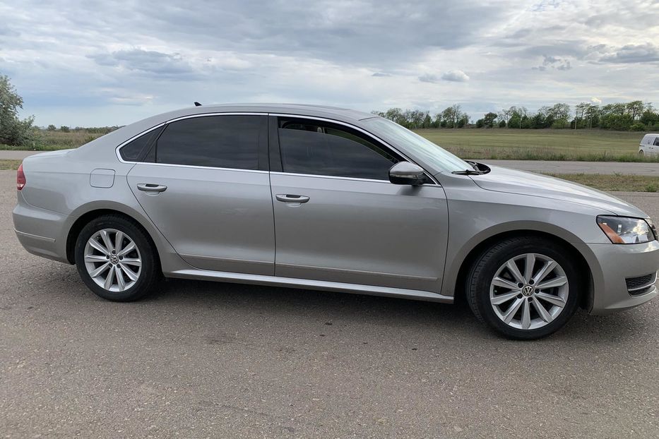 Продам Volkswagen Passat B7 2.5 SEL 2012 года в Одессе