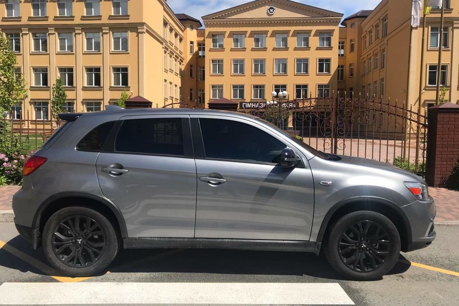 Продам Mitsubishi Outlander 2018 года в Киеве