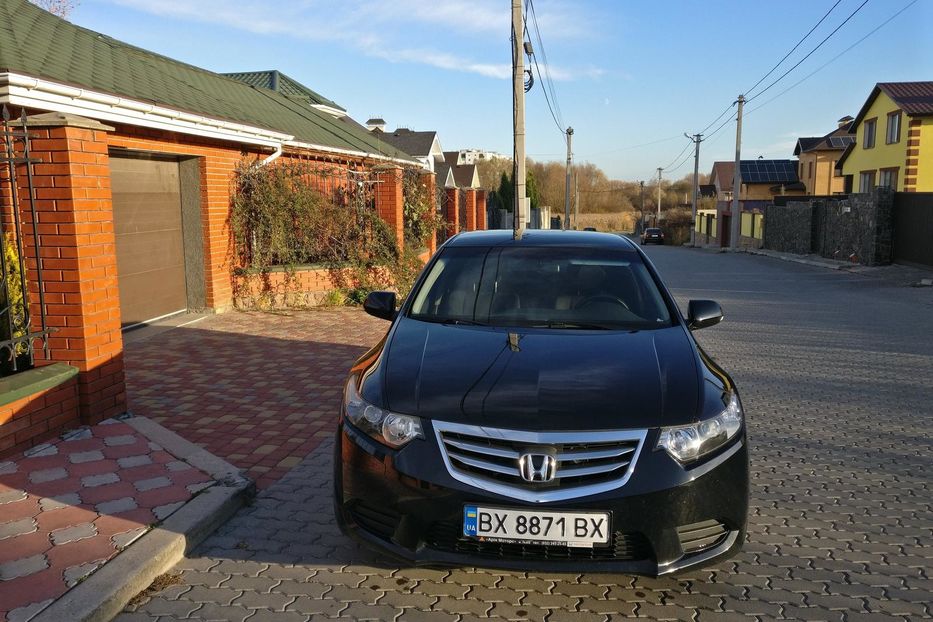 Продам Honda Accord Restaling 2012 года в Хмельницком