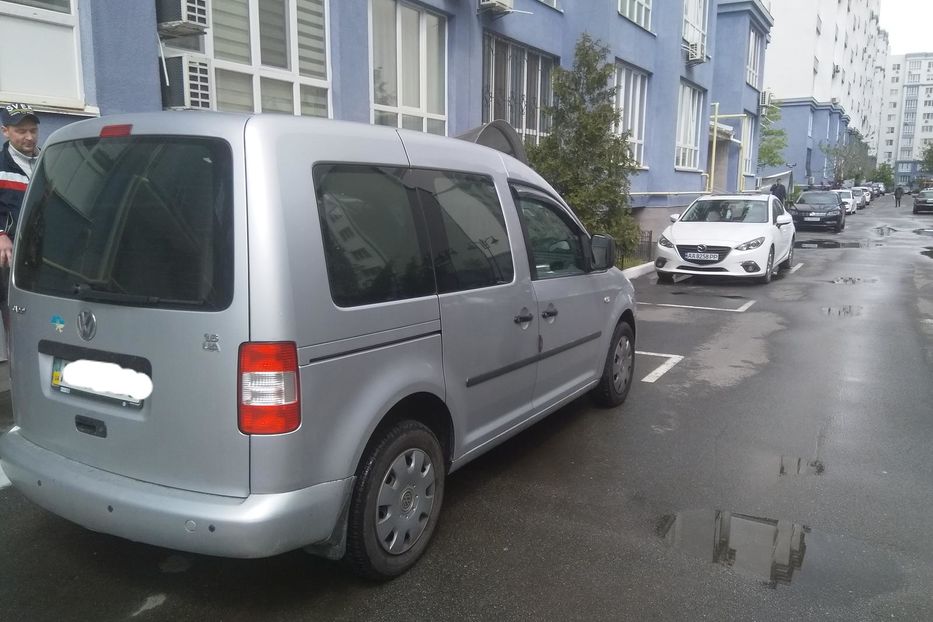 Продам Volkswagen Caddy пасс. 2008 года в Киеве