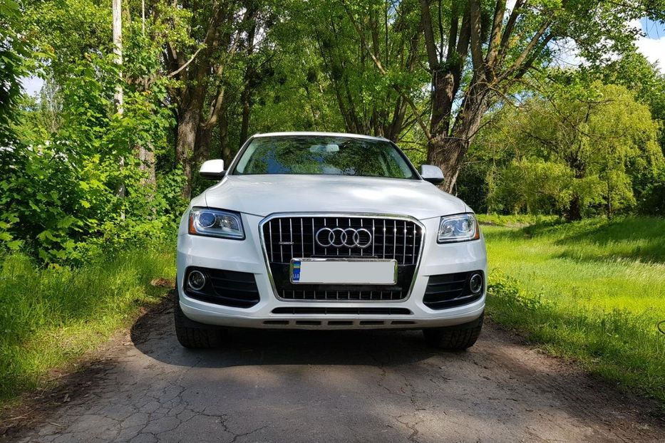 Продам Audi Q5 Hybrid 2013 года в Киеве