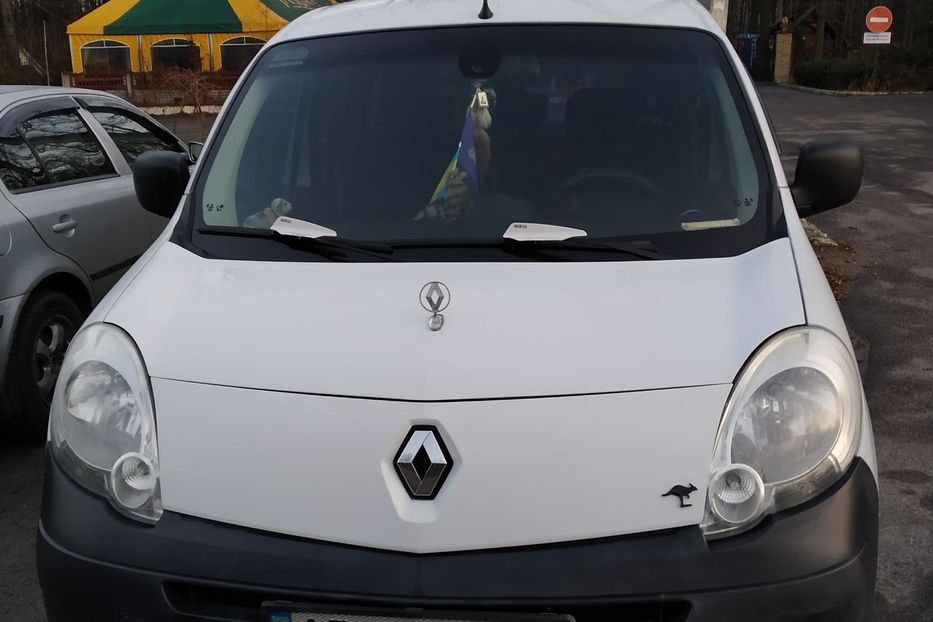 Продам Renault Kangoo пасс. 2011 года в г. Хмельник, Винницкая область