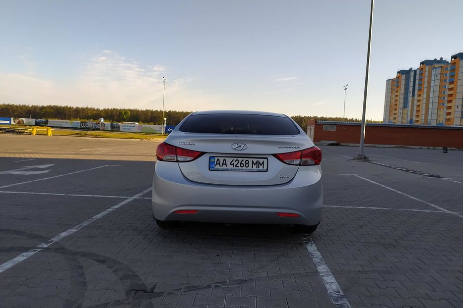 Продам Hyundai Elantra GLS 2012 года в Киеве