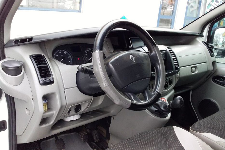 Продам Renault Trafic пасс. 2007 года в Луцке