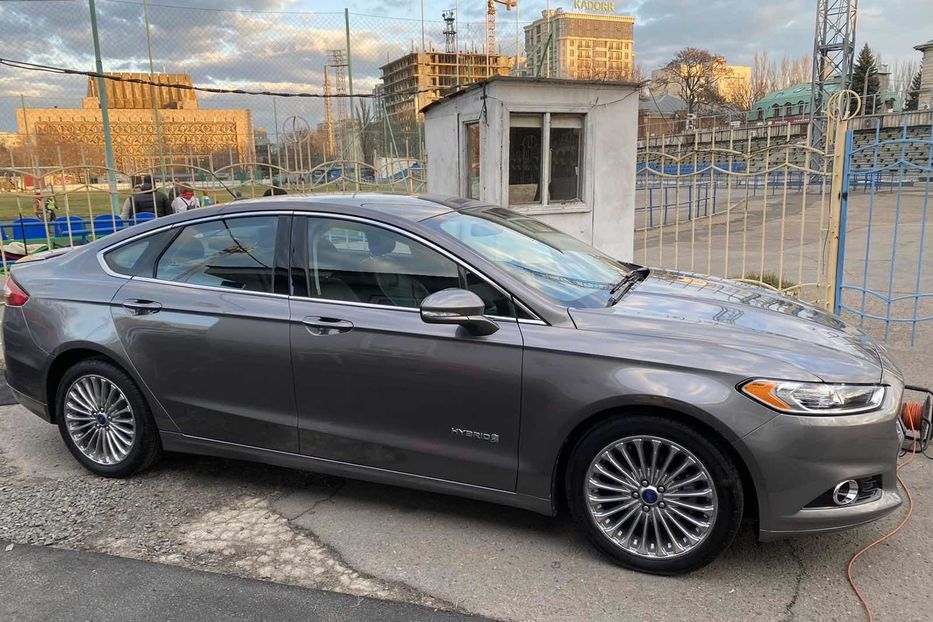 Продам Ford Fusion Hybrid Titanium  2013 года в Одессе