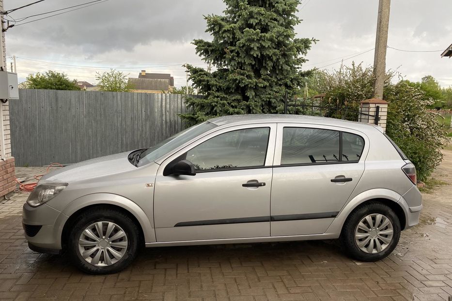 Продам Opel Astra H 2008 года в Киеве