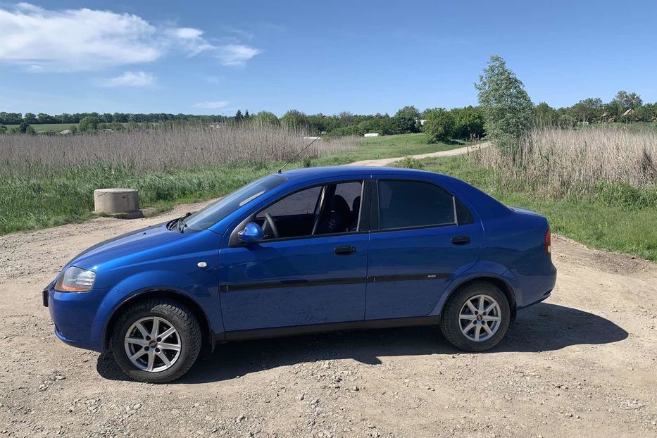 Продам Chevrolet Aveo 2005 года в Кропивницком